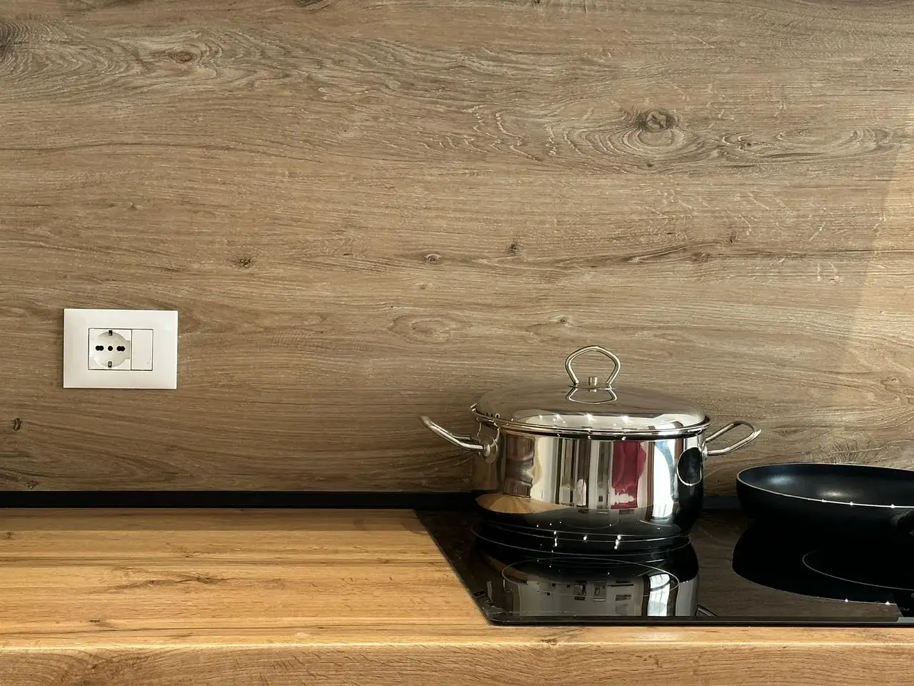 img_id_678095.10.35 (4).webp